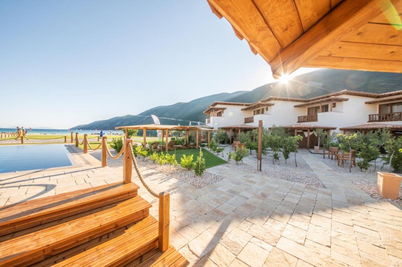 Seaside Resort Vasiliki Esterno foto